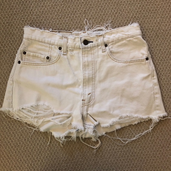 Vintage Light-wash (white) Levi Strauss Shorts - Picture 2 of 5